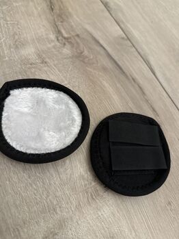 Ohrenwärmer für Reithelm