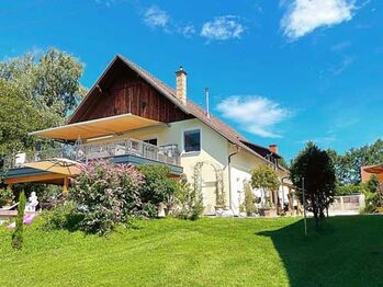 Österreich, Kärnten, 9100 Völkermarkt - Sie träumen davon in einer wundervollen Landschaft mit, Sabine Wesseln, Maras World of Horses (Maras World of Horses, Maras World Solutions S.L.), Equestrian Properties, Völkermarkt