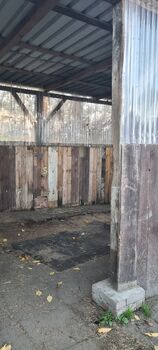Offenstall zum Abbau zu verkaufen, Andrea , Tack Room & Stable Supplies, Bochum