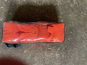 Orangene Bandagen, Melanie , Bandagen & Unterlagen, Emmelshausen