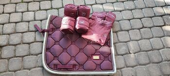 Equestrian stockholm Merlot Gold Crystal Set, Equestrian stockholm , Juliane Klauß, Dressage Pads, Rodgau 