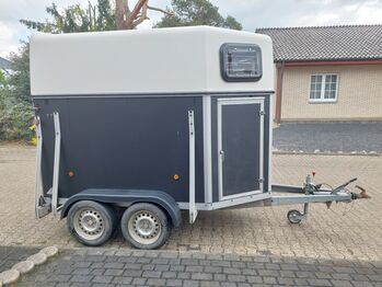 Pferdeanhänger, Blomert, Samira Hintzen , Horse Trailers, Selfkant