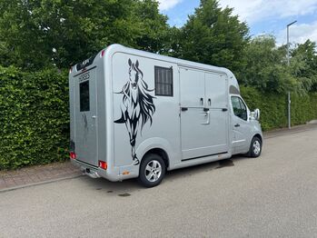 Pferdetransporter STX Automatik Tiertransporter Viehtransporter, STX STX, Gerhard Strobel (Dickenherr Trucks und Trailers), Horse Trailers, Baden-Württemberg - Unterschneidheim