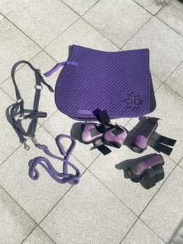 Lila Schabracken Set, Lila Set , Sophia, Dressage Pads, Wiesbaden 