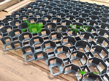 Paddockplatten und Parkplatzgitter, Rasengitter & Kieswaben Qualität für Reitplatz - Paddock / Stall MEGASPAR - Online Shop Kunststoffgitter & Parkplatzgitter - Rasengitter und Kieswaben, Bodengitter Top Paddockplatten