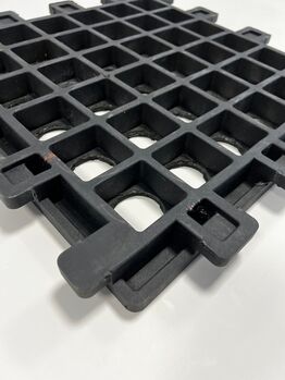 Paddockplatten ohne Unterbau mit Drainage! Paddockplatten 50x50 ohne Unterbau 