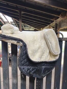 Fellsattel WB, Maren Grebing , Lambskin Pad, Bad Wildungen