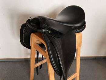 Parelli Fluidity Dessage Sattel, Parelli Fluidity Dressage, Frank Buchacher, Dressage Saddle, Meerbusch