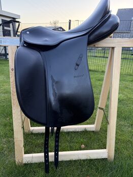 Passier COMPACT COMFORT Dressursattel – Gr. 2 – Glitzer & besonderer Hinterzwiesel, Passier Comfort Compact, Kristin, Dressage Saddle, Weyhe
