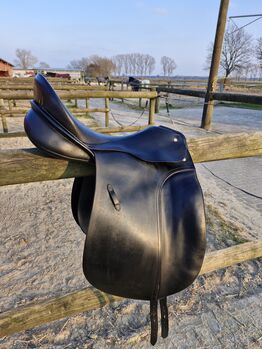 Passier Dressursattel 17,5", Passier Schockemöhle D, Julia, Dressage Saddle, Bremen 