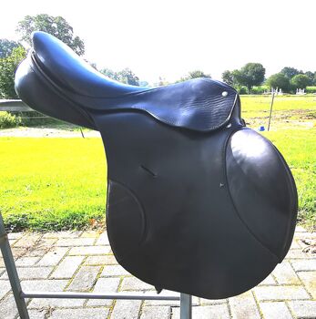Passier Jumping Saddle For Sale // BillyRider - Ireland ᐅ