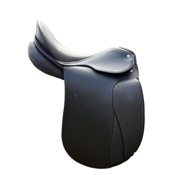 Passier Grand Gilbert Extra 17,5 Zoll weite Kammer Dressursattel schwarz Passier Grand Gilbert Extra