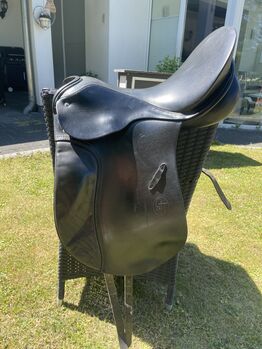 Passier GT D Dressursattel 17 Zoll schwarz, Passier  GT D, Mailin, Dressage Saddle, Neuenhagen 