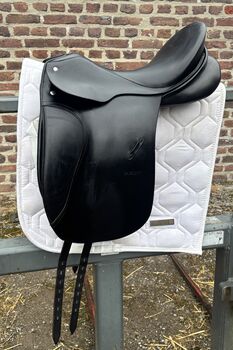 Passier Optimum Dressursattel 17” schwarz Passier Optimum