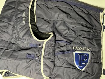 Passier Stalldecke 400g Trust-System mit Widerristpolster 160cm blau, Passier, Anna, Horse Blankets, Sheets & Coolers, Loßburg
