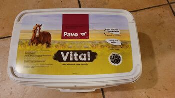 Pavo Vital Mineralfutter, Pavo Vital, Catharina, Pferdefutter, Rottenburg am Neckar