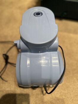 Inhalator von Pedaselt mit viel Zubehör 6 Monate gebraucht, Pegaselt EquiEasyNeb-Ultraschall-Vernebler Pferdeinhalator, Corina, Care Products, Troisdorf