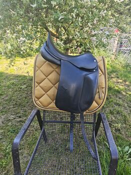 Peter Menet Dressursattel 17,5 Zoll Sattel Peter Menet 