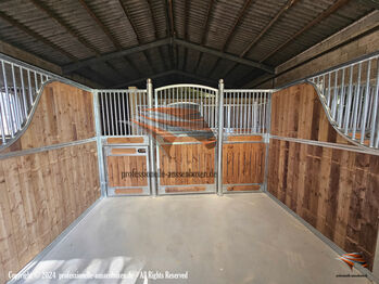 Pferdebox & Stallwand, Vorderfront und Trennwand | Boxenfront für den Stallbau, Aussenboxen Sp. z o.o (GmbH) PFERDESTALL - PFERDEBOXEN, AUSSENBOXEN (AUSSENBOXEN Sp. z o.o.), Paddock-, Boxen- & Stallmatten, Wałcz