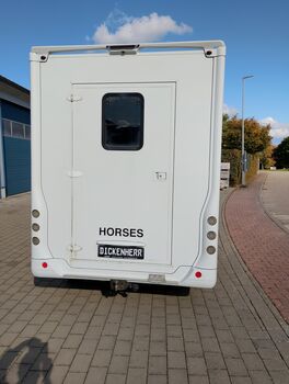 Pferdetransporter ATM 5 Sitzer Automatik 3 Schlafplätze Viehtransporter Selbstfahrer Tiertransporter