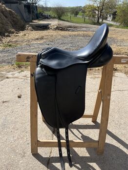 Pfiff Dressursattel Amaretto, gebraucht, Pfiff , Nele Schneider, Dressursattel, Buchen (Odenwald)
