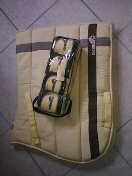 Schöne Schabracke in Vanille-gelb ! Showmaster 