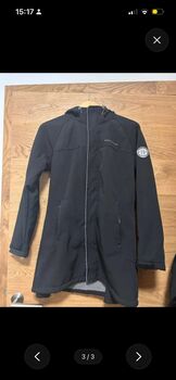 Reitmantel, Felix Bühler, Anna Harasser, Kurtki jeździeckie i kamizelki, Saalbach-Hinterglemm