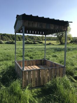 Paddock Hay Feeders Equineering HayPro Forage Feeders