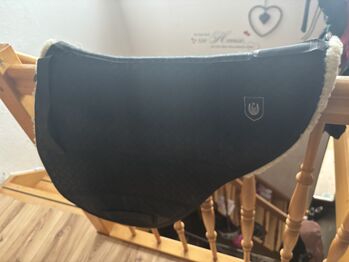 Christ Cloud Lammfell Unterlage, Christ Cloud, Laura, Inne podkładki pod siodło, Hemslingen