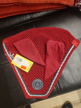 VS Schabracken und Ohrgarn, Michelle Ebener , Czapraki, Wiler (Lötschen)