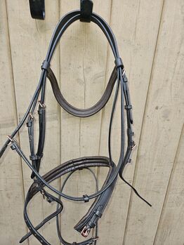 Pony Trense NEU braun Showmaster  Rosalinde