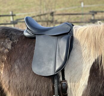 Ponysattel für Erwachsene — extra kurz — Probeversand — Isländer Haflinger Tinker Welsh COB Fjord Jeremy Rudge G5 mit Ponybaum