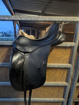 County Dressursattel Competitor 17,5" - top gepflegt County  Competitor 