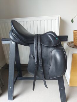 Prestige all purpose saddle GP 33° 18", Prestige GP, Fabienne V, All Purpose Saddle, Zemst