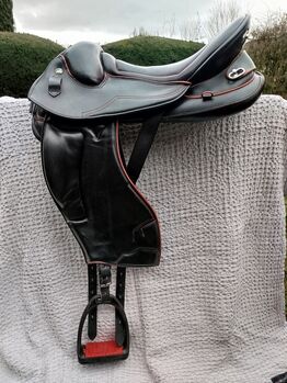 Prestige Atena EVO Fender, 17 Zoll, Prestige Atena EVO Fender, Lietzke J. , Fellsattel, Frankenthal