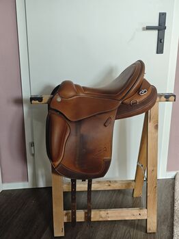 Prestige Atena Evo HP 18/35 VS VSD Sattel Wanderreitsattel, Prestige Atena Evo HP, Nadine Semrau, Endurance Saddle, Kreuzlingen