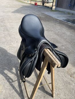Prestige Springsattel Como, Prestige  Como, Michelle Rapp, Jumping Saddle, Wollerau