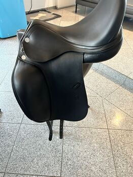 Prestige D2 x Technologie, Prestige  D2, Christin Kröger , Dressage Saddle, Fuldatal