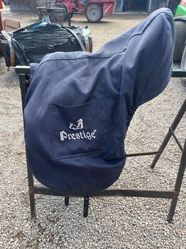 Prestige Doge 18 Zoll schwarz, Prestige  Doge, Nicole , Dressage Saddle, Geldern