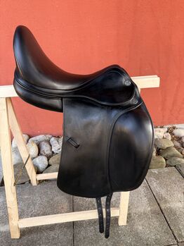 Prestige Dressursattel XD2 17" Doppelblatt (lang) Prestige XD2