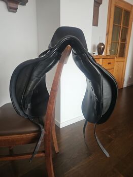 Prestige Dressursattel 17“ Prestige  D1