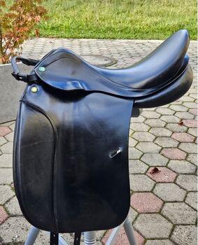 Prestige Dressursattel KW 32 / 17 Zoll, Prestige Hippos Dressage, Ehlert, Dressage Saddle, Lauterbach