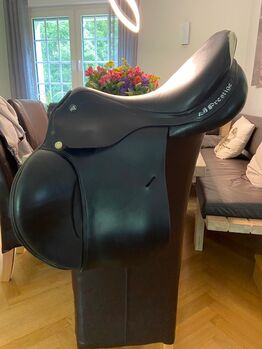 Prestige Elastic Professional Springsattel 17/33, Prestige Elastic Professional, Andrea welling, Jumping Saddle, Wermelskirchen