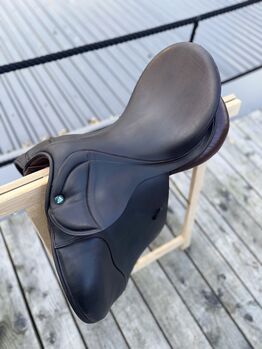 Prestige GP2 VSS Sattel - Braun - 17‘ 32KW Prestige