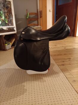 Prestige Grande CS Special - Springsattel 18", Prestige Grande CS Special, Henriette, Jumping Saddle, Wischer