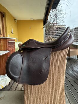 Prestige Joy Jumper Springsattel in Tabacco/ Braun + Freejump Steigbügel mit Riemen Prestige  Joy Jumper