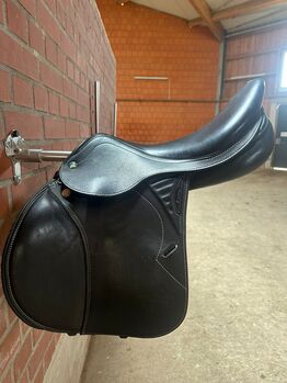 Springsattel Prestige, Prestige Prestige Versailles, Juli , Jumping Saddle, Kassel