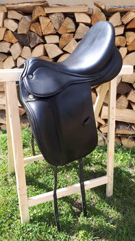 PRESTIGE  Lucky Dressage 16" Sattel, Prestige  Lucky Dressage , Franziska Kobelt, Dressursattel, Apolda