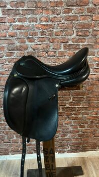 Prestige Lucky Idol - 16/33 (803), Prestige Lucky Idol, Satteldealer (Satteldealer), Dressage Saddle, Nordfriesland - Uphusum