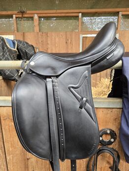 Prestige Melody K CPS, Dressursattel, 17", Kammerweite 33, Prestige Melody K CPS, Danijela, Dressursattel, Fridingen an der Donau